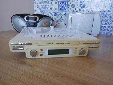 Rádio do kuchyne nemeckej výroby,, 