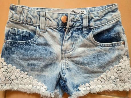 Riflové kraťasy pre parádnicu, primark,116