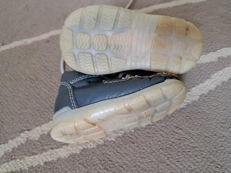 Prvé topánky, slovobuv,19