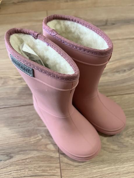 En fant gumaky nove nenosene 24, en fant,24