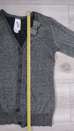 Čierno zlatý svetrik, 134