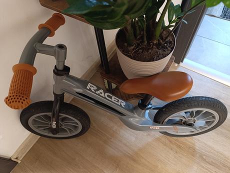 Odrážadlo racer, qplay