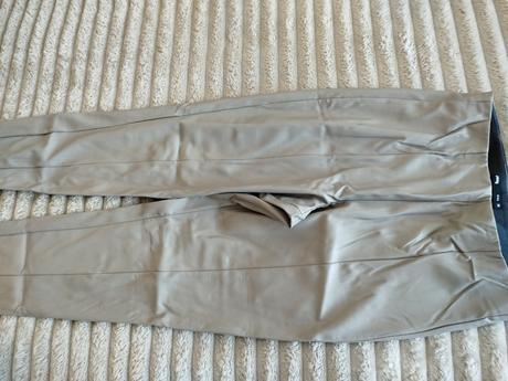 Béžové kožené elasťaky, sinsay,m