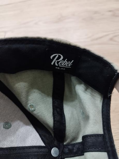 Šiltovka rebel, rebel,52