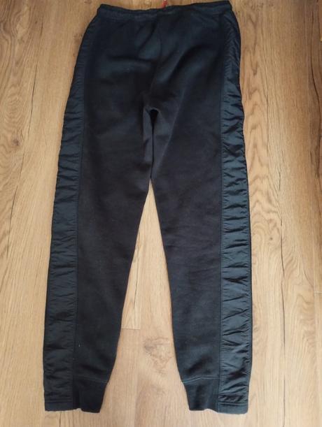 Chlapčenské tepláky, 170