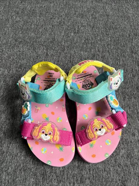 Sandalky labkova patrola, sinsay,26