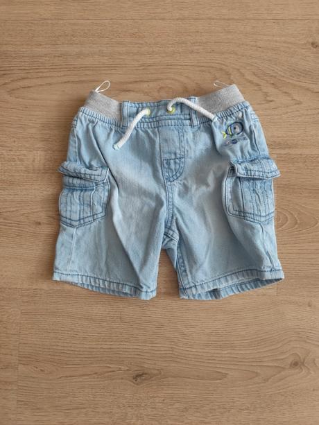 Kraťasy, c&a,92