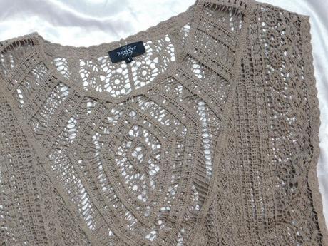 Damsky pekny azurovy pulover, 36