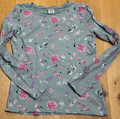 Tricko dievcenske, c&a,146