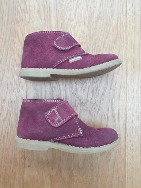 Prechodne topanky, 25
