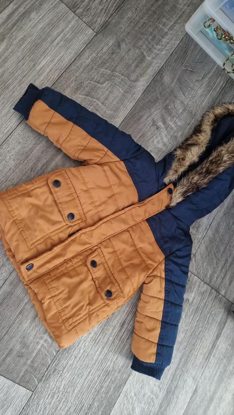 Hrubá zimná bundička 9-12m, 80