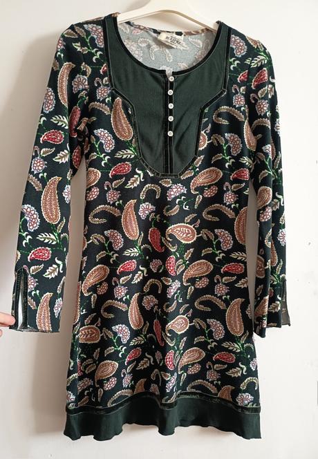 Dámske šaty bleifrei s kašmírovým vzorom (paisley), m