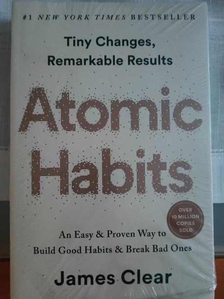 Kniha atomic habits,