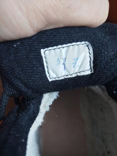 Ortopedické topánky, 37