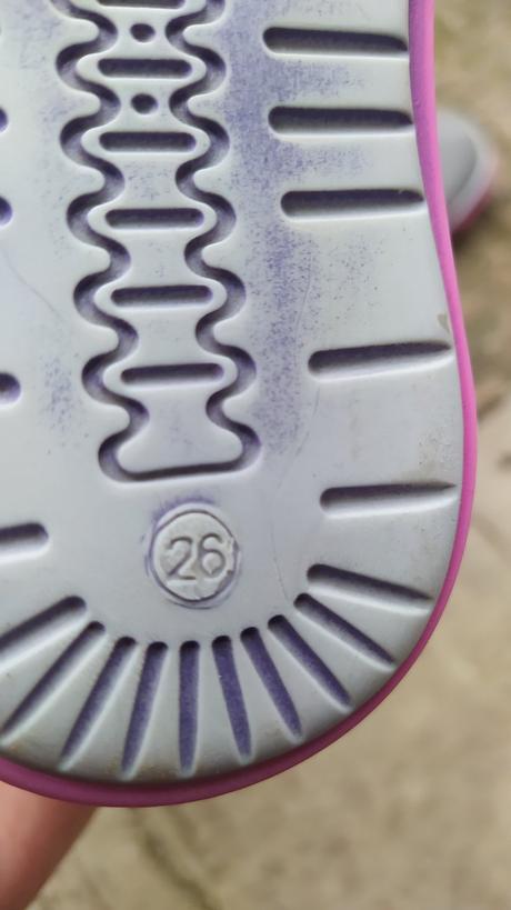 Topanky, slovobuv,25