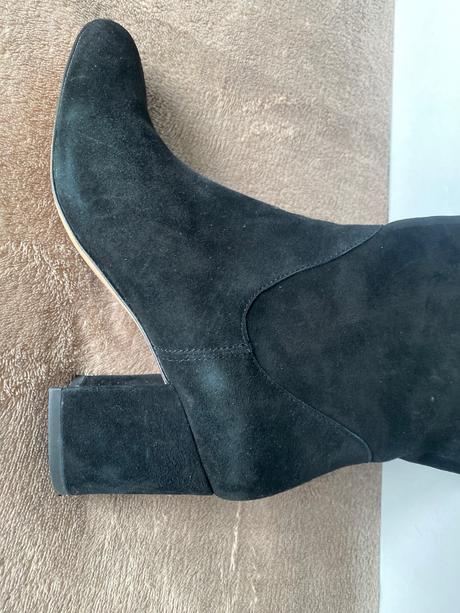 Semišové čižmy, 37