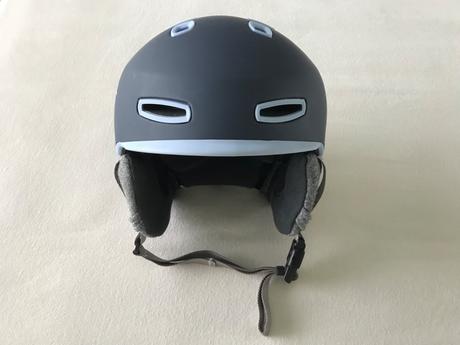 Lyziarska prilba pret lyric, s