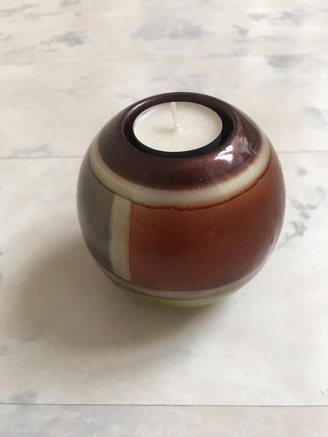 Perleťový svietnik,