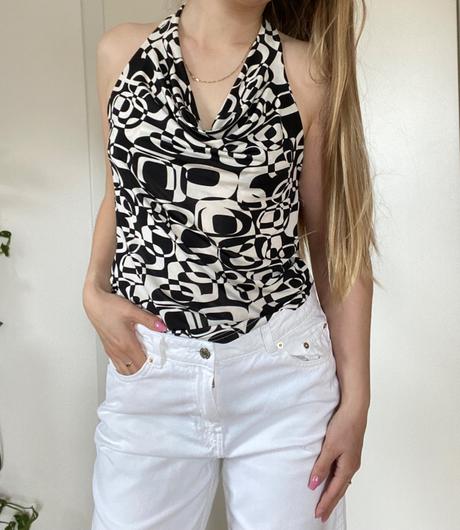 Zaujimavy top, m