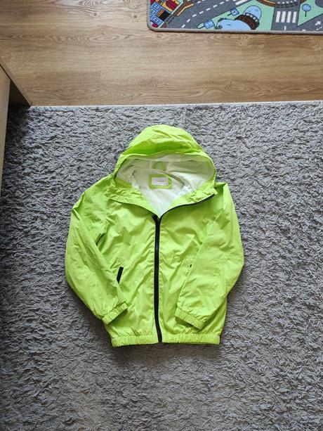 Tenká vetrovka v 152, reserved,152