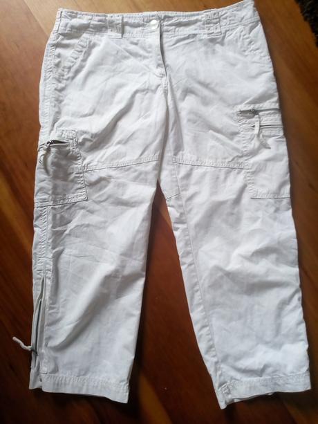 Letné biele 3/4 nohavice, m/l, l