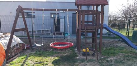 Detske ihrisko, hupacky, smykalka, 