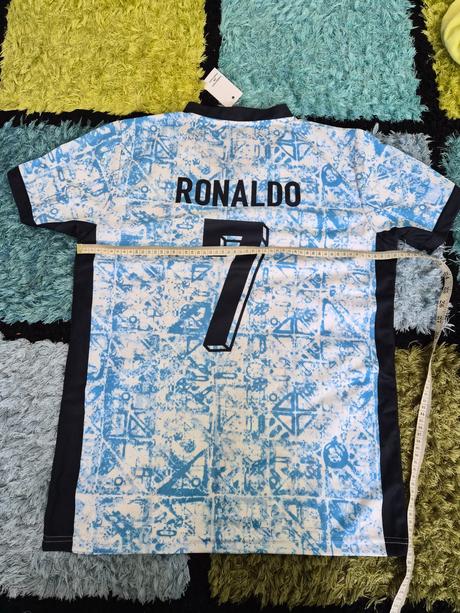 Dres ronaldo, 176 / s