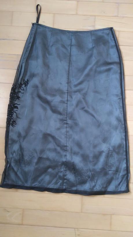 Slávnostná sukňa pre dámy, 36