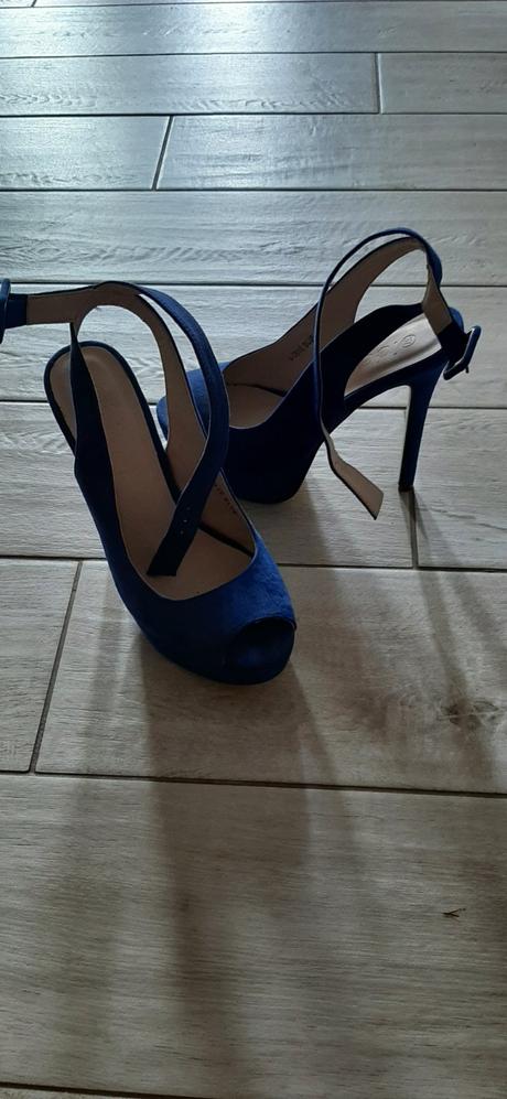 Modre sandalky, 37