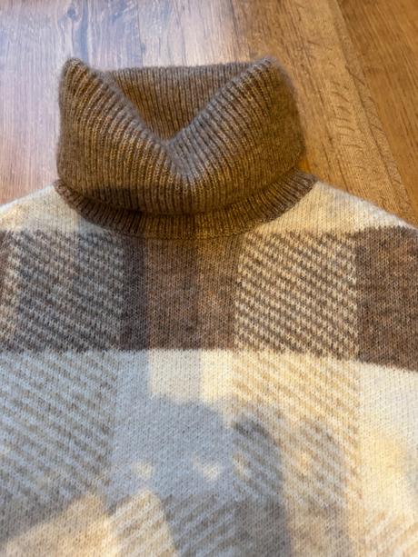 Nenoseny rolak / pulover, mohito,s