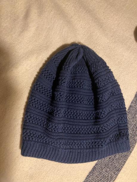 Jarná cvernová beannie čiapka zn. six, s