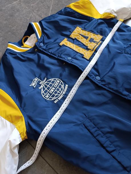 Prechodná hrubšia bunda, zara,152