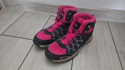 Prechodné topánky, 33