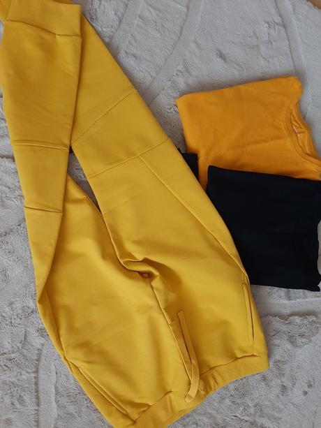 Balíček oblečenia gate veľ.146, 140–152