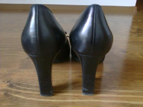 Kožené lodičky, geox,40