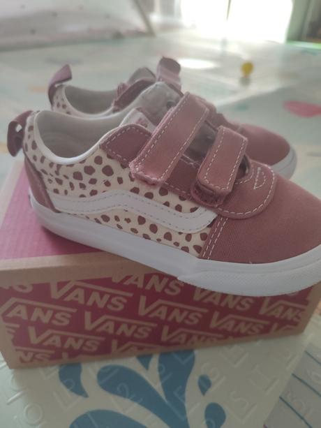 Vans, vans,25