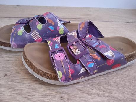 Ortopedické papuče, 32