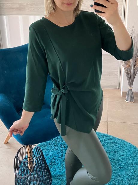 Dámska blúzka s detailom na zaviazanie (uni), l / m / s