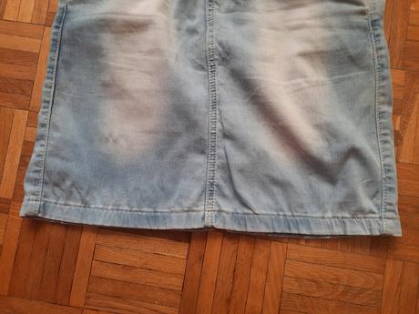 Dámska sukňa, 26