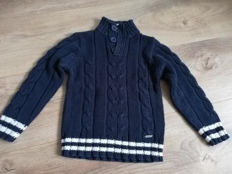 Frajerský svetrík 11 - 116, 110