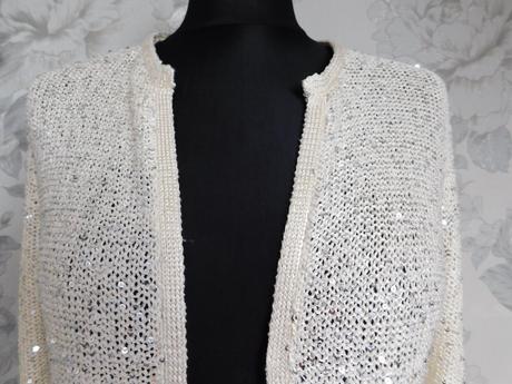 Velmi pekny svetrik, 36