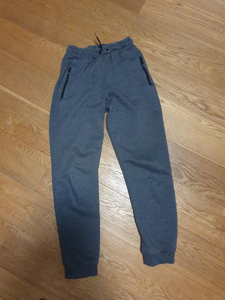 Teplaky 158/164, 158