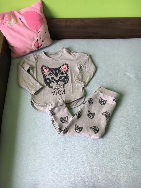 Dievčenská súprava, 86