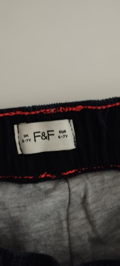 Chlapčenské menčestráky, f&f,122