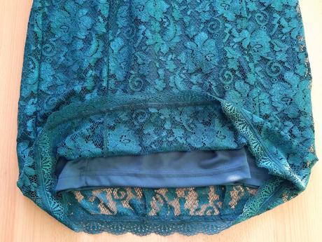 Spoločenské šaty, m