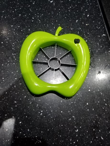 Krájač na jablká,