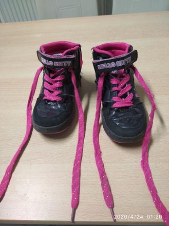 Členkové tenisky hello kitty, 31