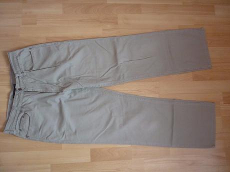 Pánske krémové rifle, 34