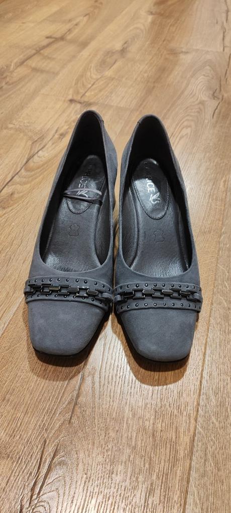 Poltopánky zn.caprice, 38