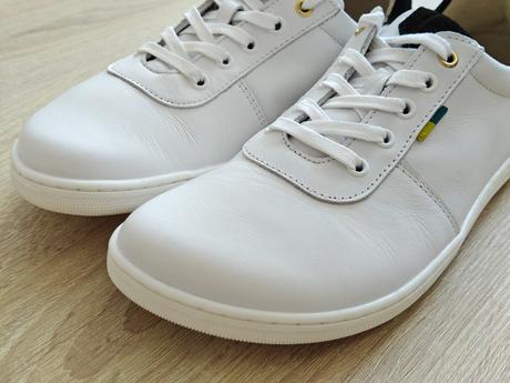 Royale - white & black 38 p141, be lenka,38